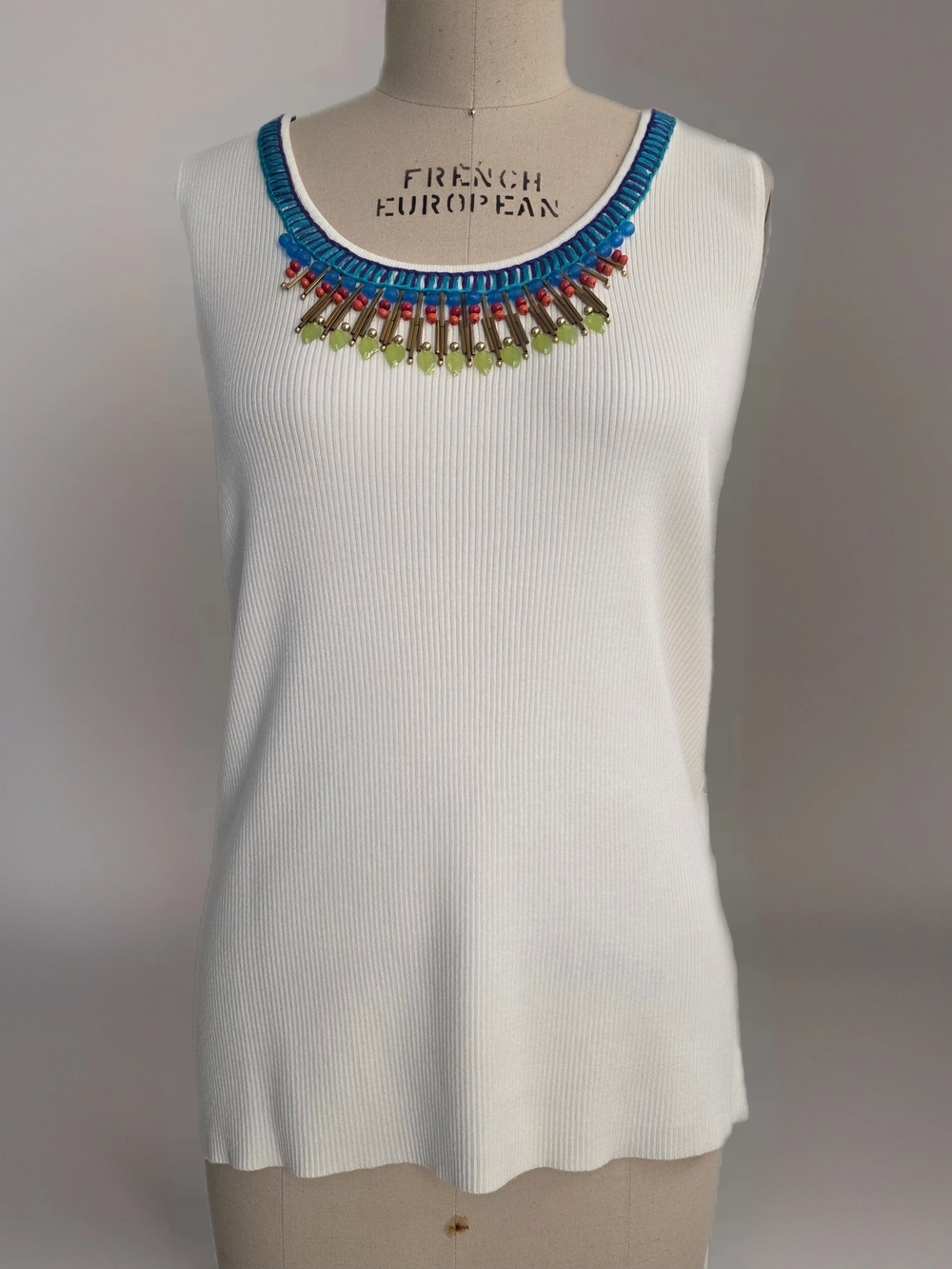 Ruby Rd. Sleeveless Tank Top Women's Size 1X White Beaded Jeweled Scoop Neck